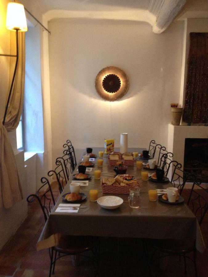 La Planque Bed & Breakfast กรุยซ็อง ภายนอก รูปภาพ