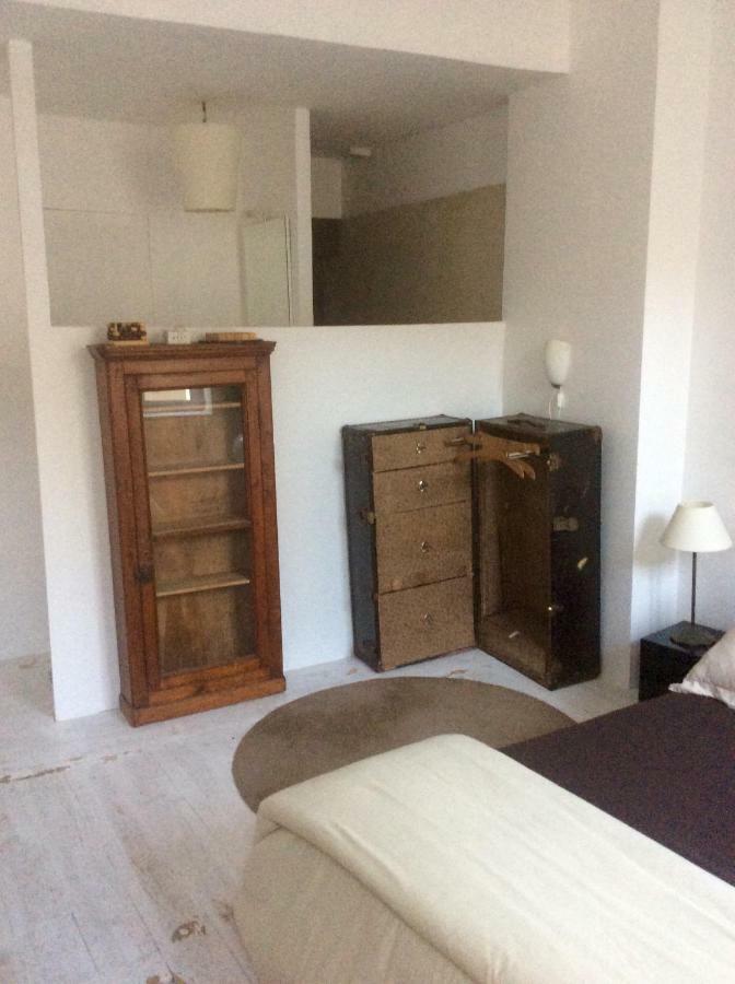La Planque Bed & Breakfast กรุยซ็อง ภายนอก รูปภาพ